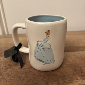 New Rae Dunn Disney Princess CINDERELLA Coffee Mug
